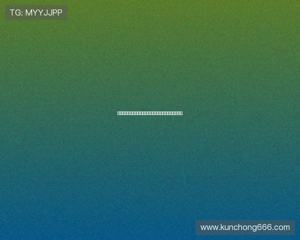 队长别开枪!范戴克肘击麦卡后解围爆头凯尔凯兹引发热议 队长别开枪!范戴克肘击麦卡后解围爆头凯尔凯兹引发热议